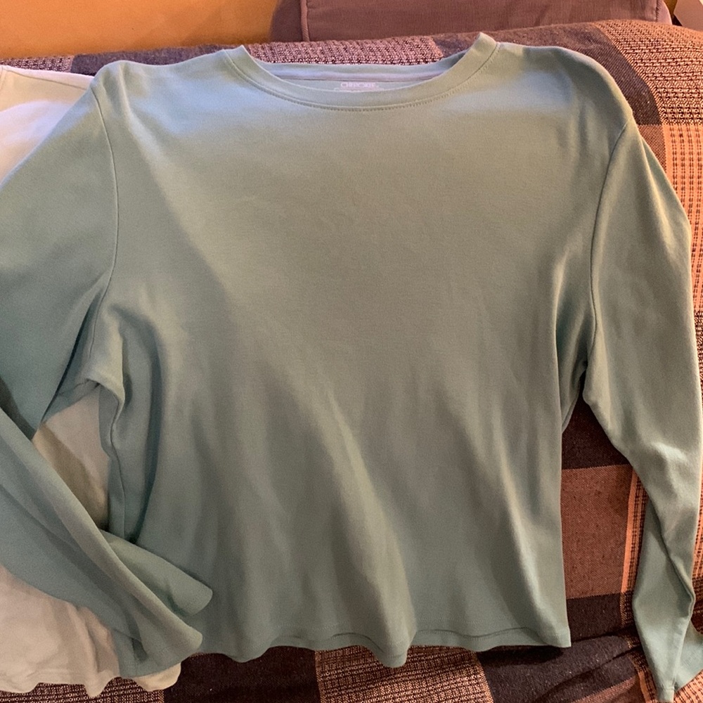 Mystery box of 2 light blue casual long sleeve knit tops szL as pictured - Picture 3 of 8